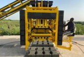 Machine a parpaing semi-automatique OTT 4.1 SA