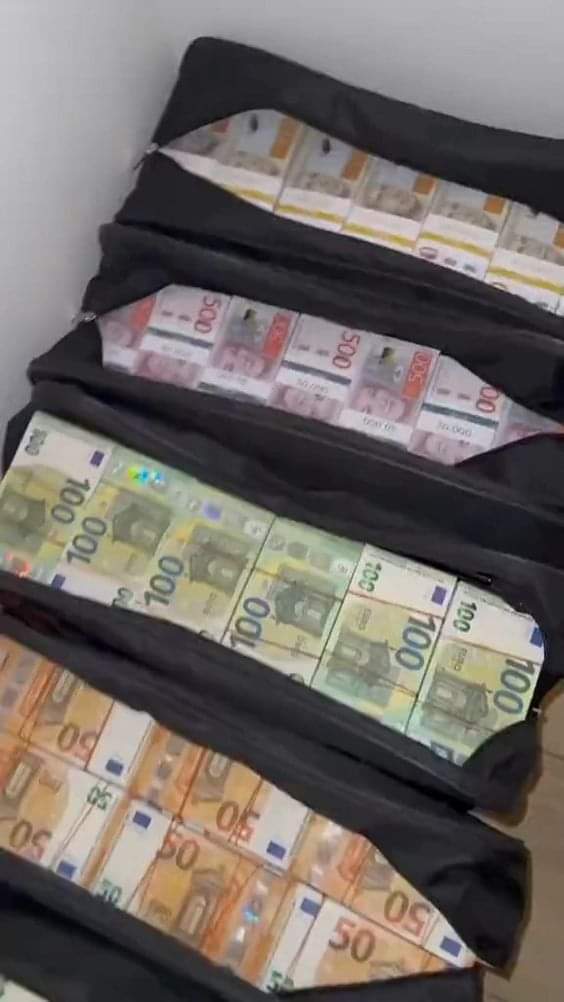 Investor seeking investment opportunities