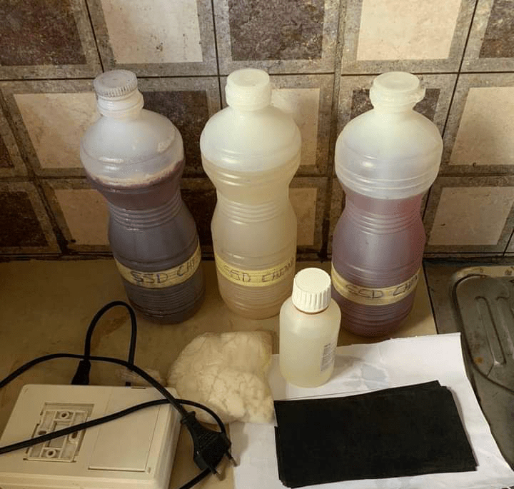 SELLING SUPER SSD CHEMICAL SOLUTION FOR CLEANING BLACK MONEY