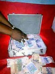 DEVENIR RICHE EN 3 JOURS PAR PORTE MONNAIE CANARIES MAGIQUE A HAUTE PUISSANCE QUI ATTIRENT D’ARGENT+22960663782 whatsapp