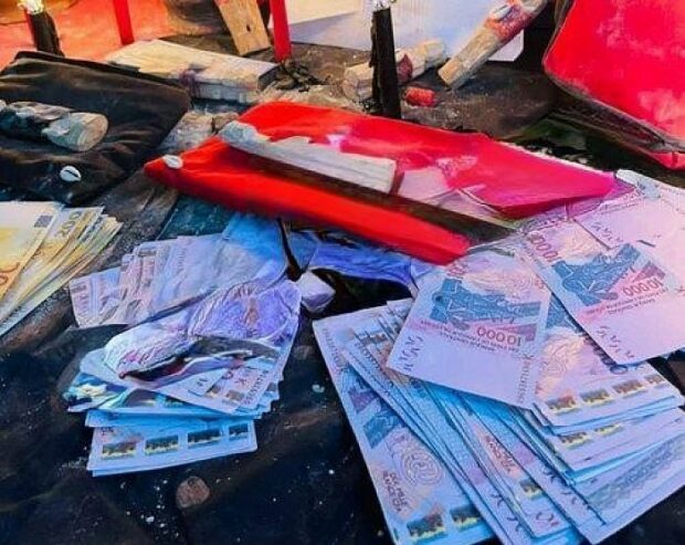 Comment posséder pour avoir le vrai portefeuille magique, +229 56 84 41 71 COMMENT AVOIR LE VRAI PORTEFEUILLE MAGIQUE A DISTANCE ?