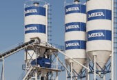 CENTRALE A BETON 90 m3 – MELANGEUR A DOUBLE ARBRE (ITALIEN)