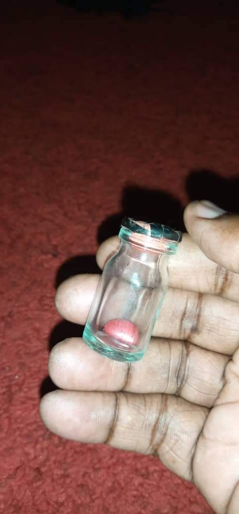 MERCURE rouge disponible très bon prix